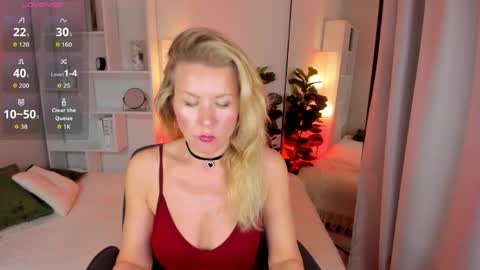 Julia online show from 6, 5, 2026