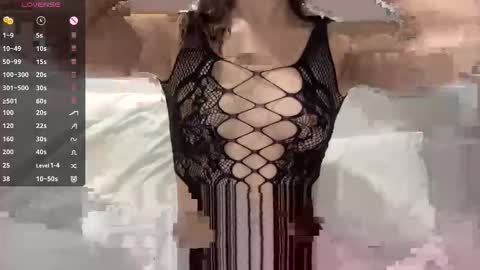 Snapshot of chloee__x chatting on 30, 10, 2025 chloee__x online show from 30, 10, 2025