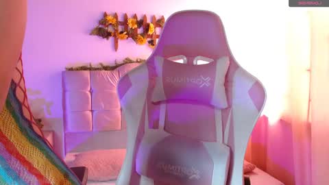 Chloe online show from 1, 2, 2025