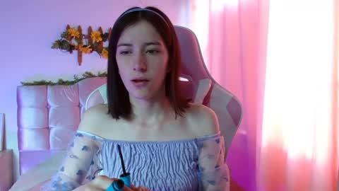 Chloe online show from 19, 2, 2025