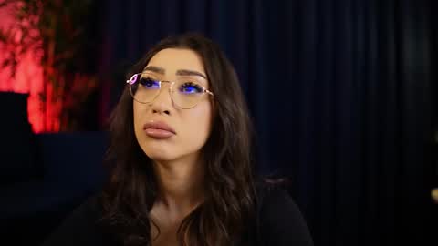 chloemin_ online show from 7, 1, 2026