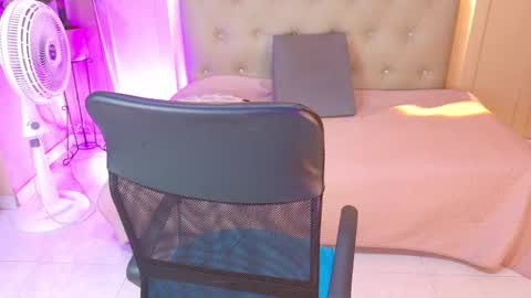 Chloe rosse online show from 25, 2, 2026