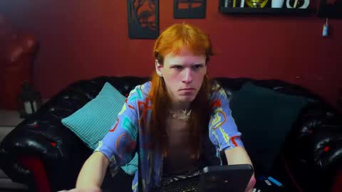 Chloe online show from 17, 5, 2026