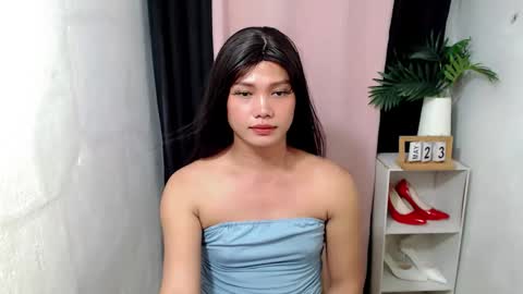 chloiedelight14 online show from 23, 5, 2026
