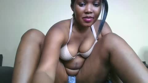 Snapshot of choco_baeb chatting on 13, 2, 2025 nei online show from 13, 2, 2025