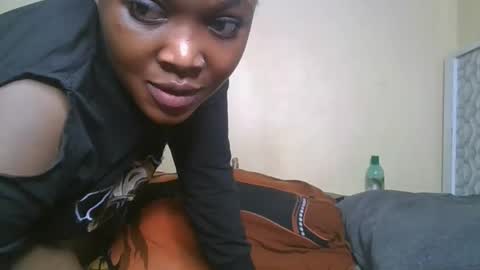 Snapshot of choco_baeb chatting on 21, 11, 2025 nei online show from 21, 11, 2025