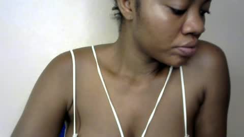 choco_bitch677 online show from 19, 7, 2026