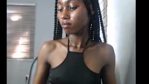 choco_petitqueen online show from 18, 11, 2025