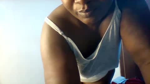 chocobabe002 online show from 23, 12, 2025