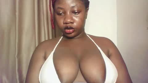 chocolateassgirl61 online show from 20, 12, 2025