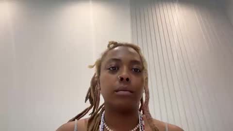 ChocolateCakeQueen online show from 1, 12, 2024