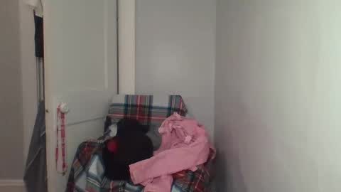 chocolatedolla online show from 4, 3, 2025