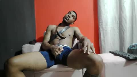 Snapshot of chocomilk_18 chatting on 1, 2, 2026 lucifer online show from 1, 2, 2026