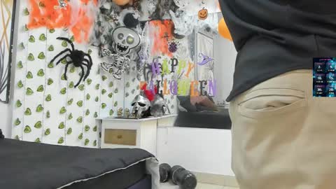 Chorey Thaylor online show from 30, 10, 2025