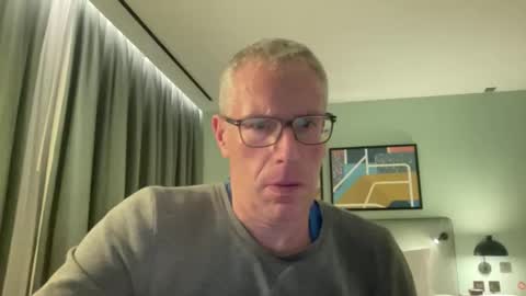 choupipat1 online show from 10, 3, 2026