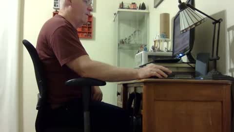 chris2002b online show from 24, 9, 2025