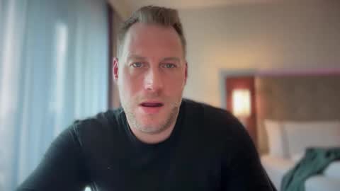 Chris online show from 12, 2, 2025