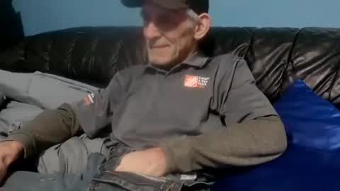 Snapshot of chris526520 chatting on 8, 2, 2025 chris526520 online show from 8, 2, 2025