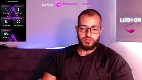 Snapshot of chris_magnum_ chatting on 30, 1, 2025 cris Twitter magnum101010 insta magnumc20 online show from 30, 1, 2025