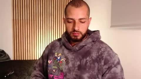 Snapshot of chris_magnum_ chatting on 23, 10, 2025 cris Twitter magnum101010 insta magnumc20 online show from 23, 10, 2025