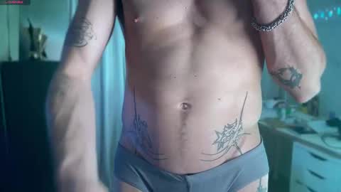 Content creator  artist online show from 6, 10, 2025