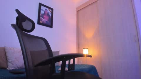 chrismorgan24 online show from 6, 3, 2025