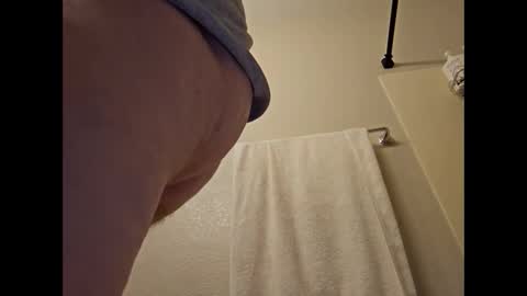 Snapshot of chrispycum chatting on 16, 12, 2024 Chris online show from 16, 12, 2024