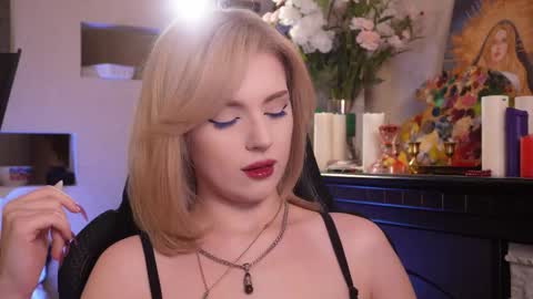 chriss_foxx online show from 12, 3, 2026