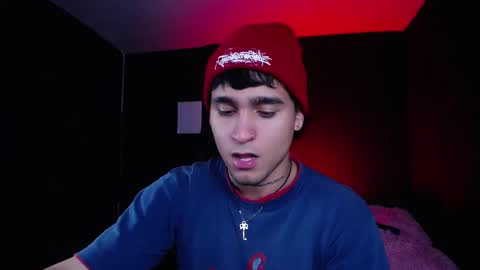 Snapshot of chriss_wg_ chatting on 4, 10, 2025 Christian Wang online show from 4, 10, 2025