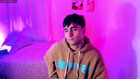 Christian Wang online show from 10, 1, 2026