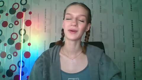 chrissy_joyful online show from 16, 4, 2026