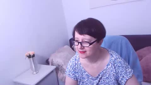 Christa online show from 2, 3, 2025