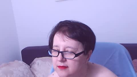 Christa online show from 18, 10, 2025