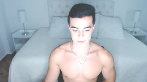 christiandiorx online show from 19, 3, 2026