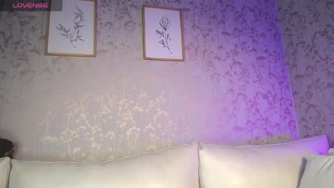 Snapshot of christianm_18 chatting on 13, 12, 2024 Chris online show from 13, 12, 2024