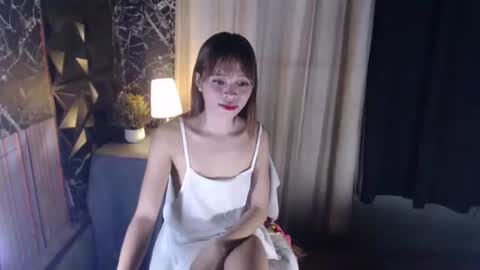 christin_gray online show from 10, 9, 2025