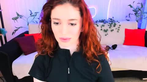 christinaconteeree online show from 31, 5, 2026