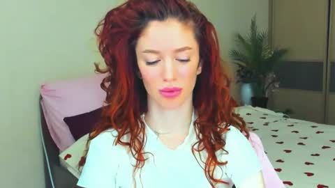 Snapshot of christinaconteeree chatting on 18, 7, 2026 christinaconteeree online show from 18, 7, 2026