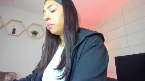 Snapshot of christine_harper chatting on 22, 10, 2025 Christine online show from 22, 10, 2025