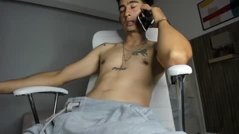 Petite Horny and chistoper  dick online show from 28, 2, 2025