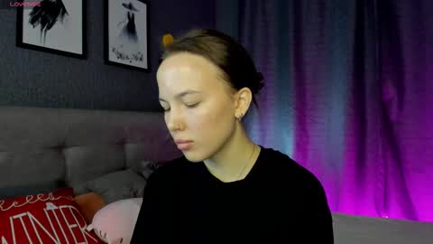 hristy3 online show from 12, 1, 2026