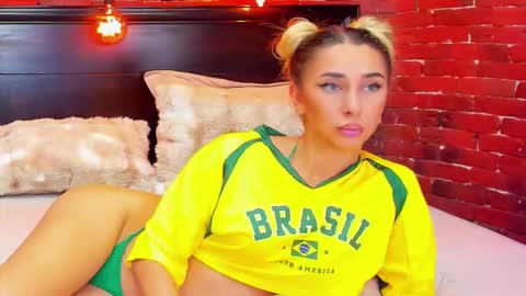 christyna_ross online show from 25, 2, 2026