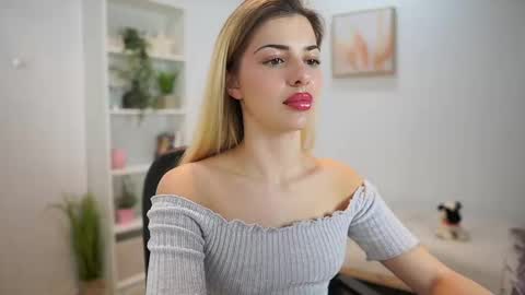 chronic  love online show from 9, 2, 2025