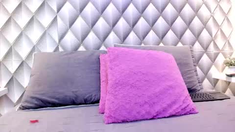 Christal Golden online show from 27, 2, 2025