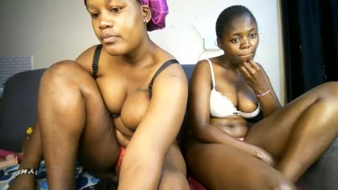 Snapshot of chubby_flora chatting on 16, 6, 2026 Flora online show from 16, 6, 2026