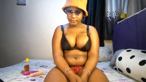 Snapshot of chubby_flora chatting on 21, 7, 2026 Flora online show from 21, 7, 2026