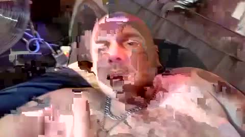 Snapshot of chubbyman44 chatting on 4, 7, 2026 chubbyman44 online show from 4, 7, 2026