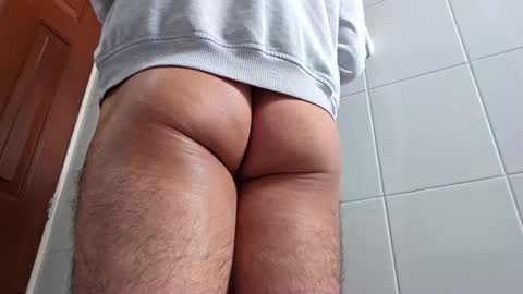 Snapshot of chulytx chatting on 27, 2, 2025 Jhonnyy online show from 27, 2, 2025