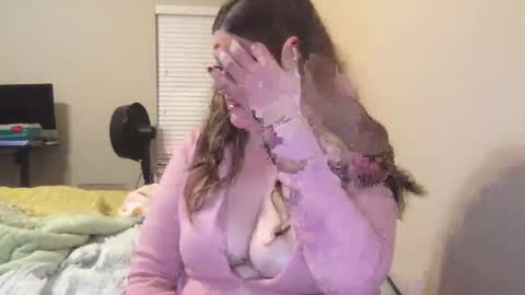 Snapshot of ciarastarz321 chatting on 15, 11, 2025 Carlee carleegracexxx online show from 15, 11, 2025