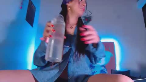 cicimom online show from 17, 11, 2025